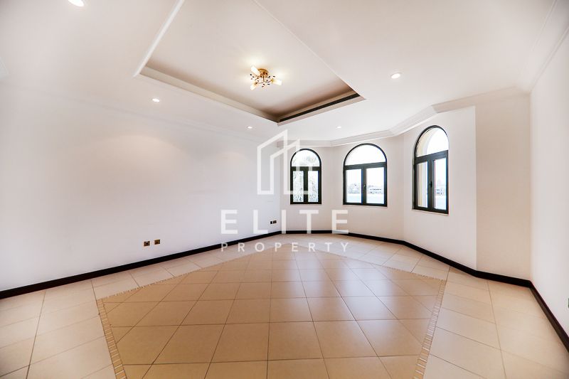 Best Priced Garden Home | Investment Opportunity | 4BR Atrium Entry