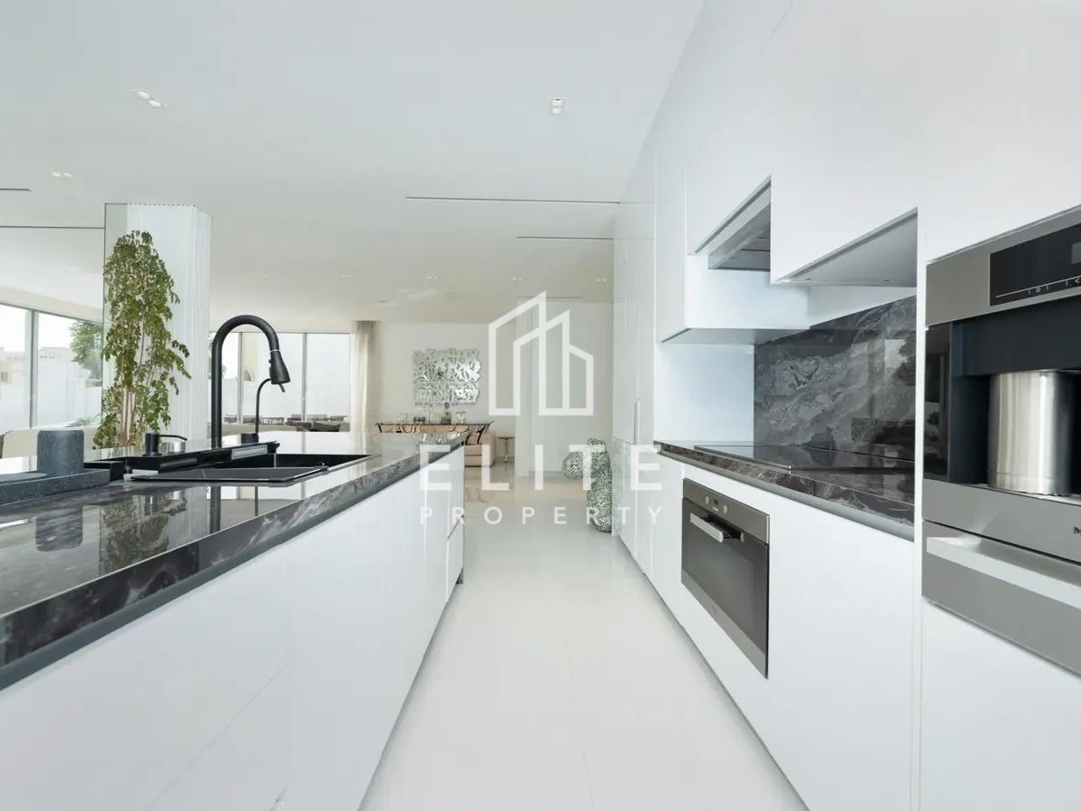 Upgraded & Fully Extended Garden Home | Frond B Skyline View