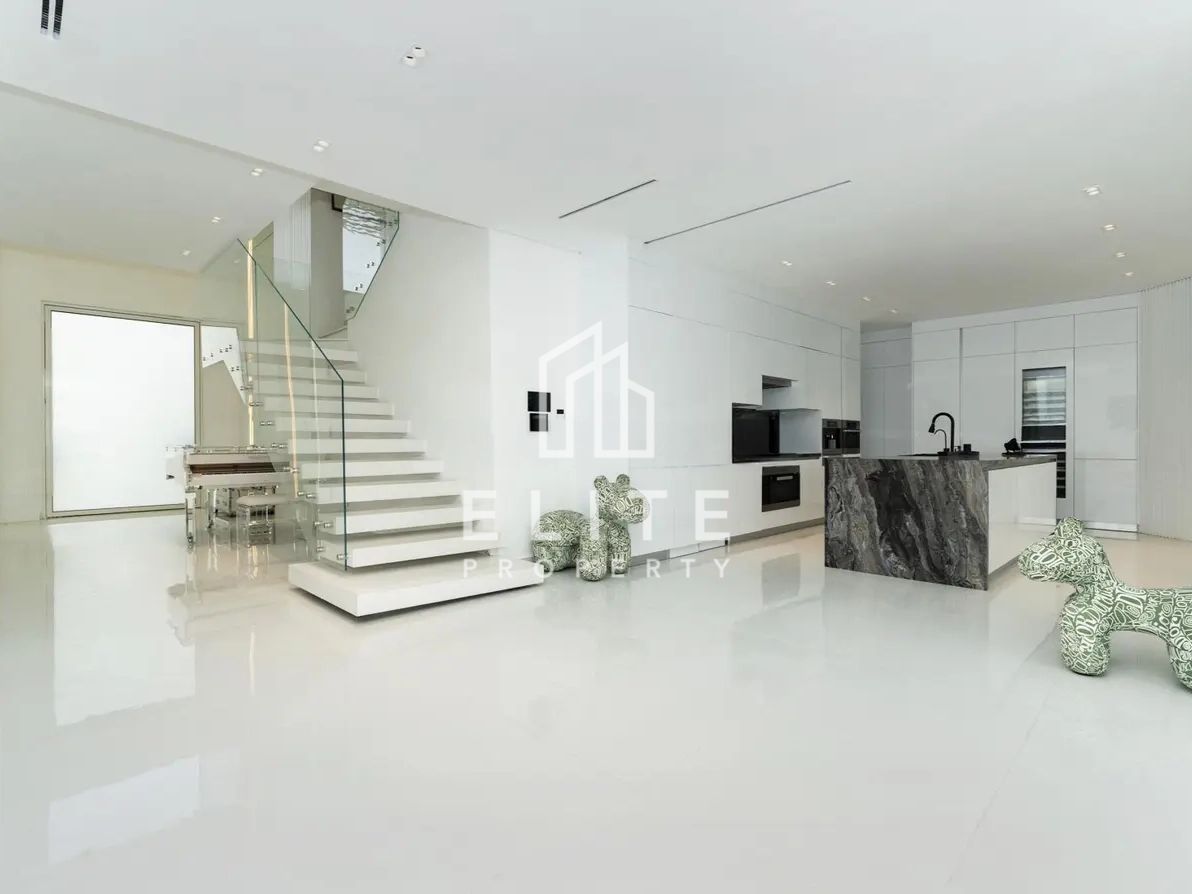 Upgraded & Fully Extended Garden Home | Frond B Skyline View