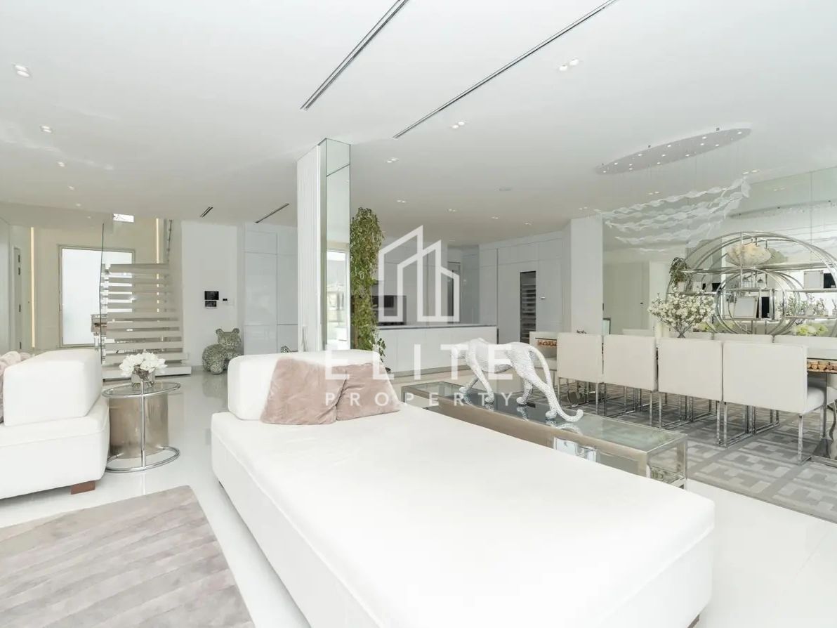 Upgraded & Fully Extended Garden Home | Frond B Skyline View