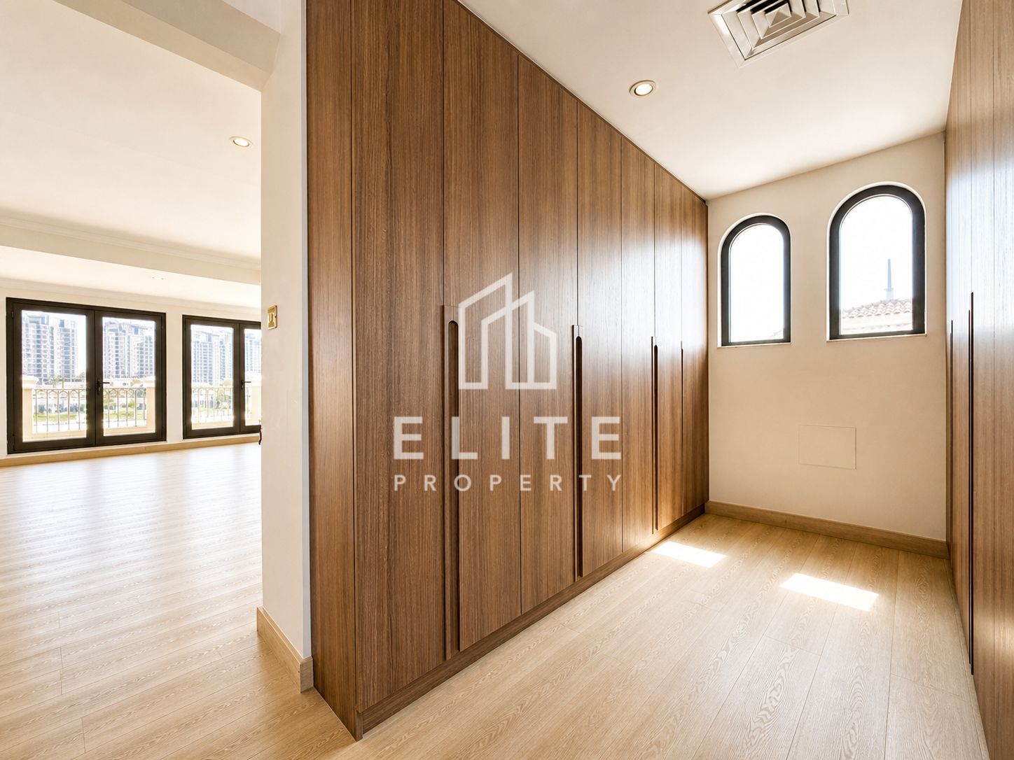 3 Storey 5BR Garden Home | Mid Number Atrium Entry