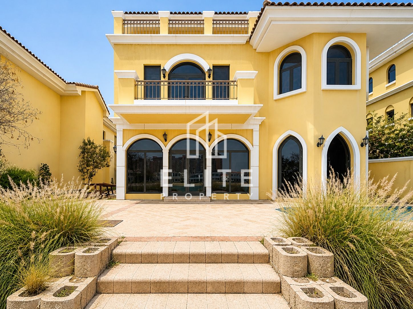3 Storey 5BR Garden Home | Mid Number Atrium Entry