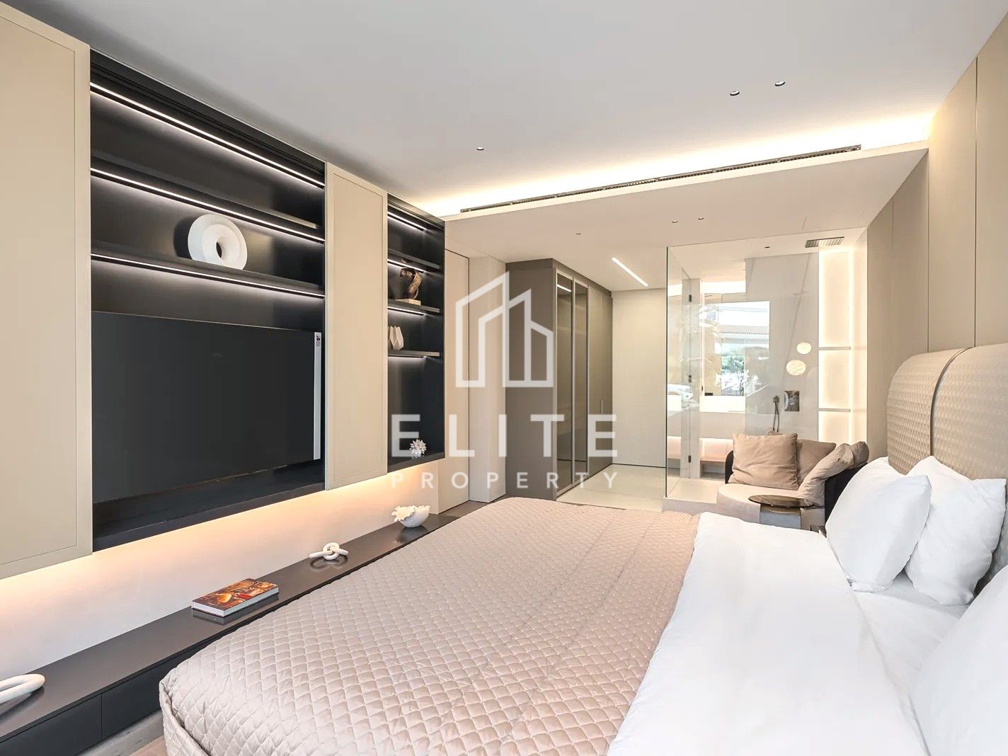 Fully Upgraded 3 Storey Tip Villa | 5BR High Italian Spec