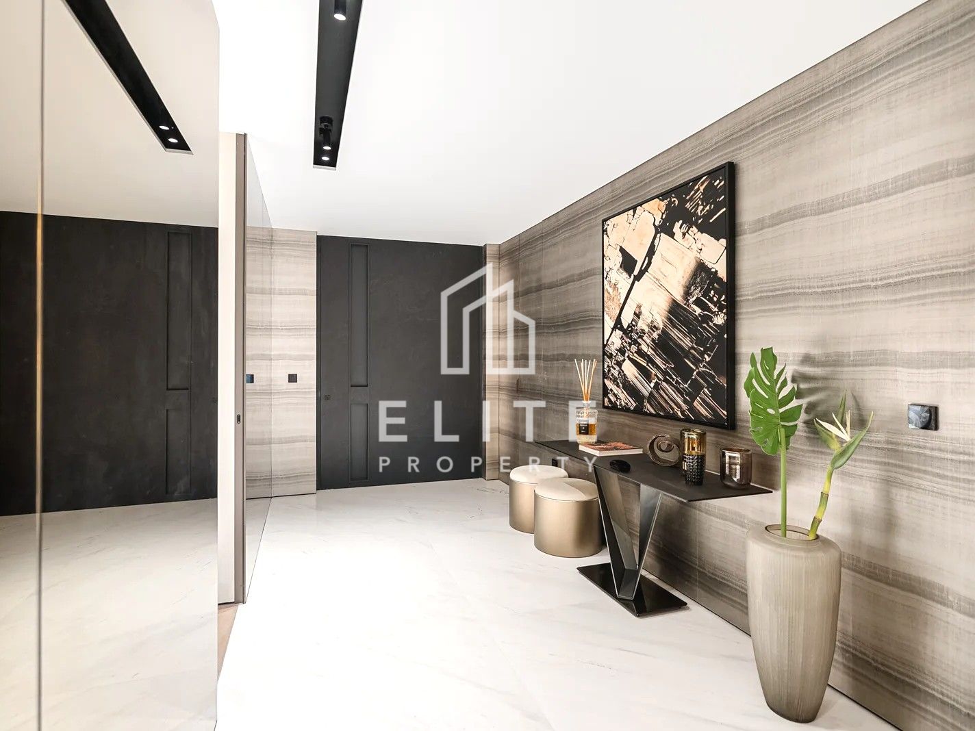 Fully Upgraded 3 Storey Tip Villa | 5BR High Italian Spec