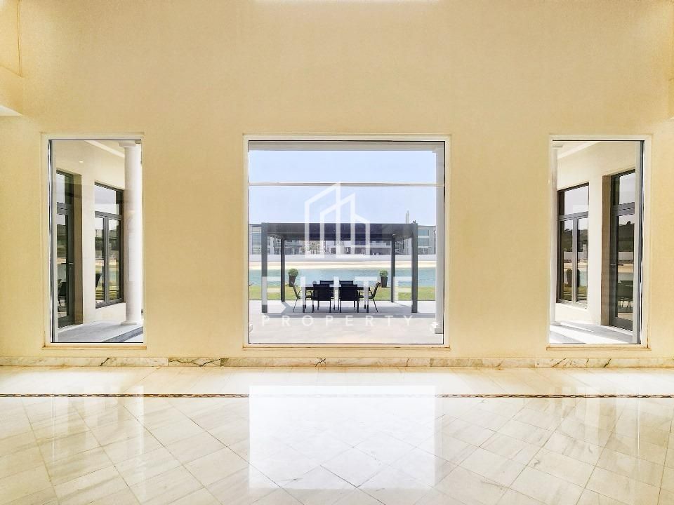 6BR Signature Gallery View | Large Plot | Full Atlantis Views