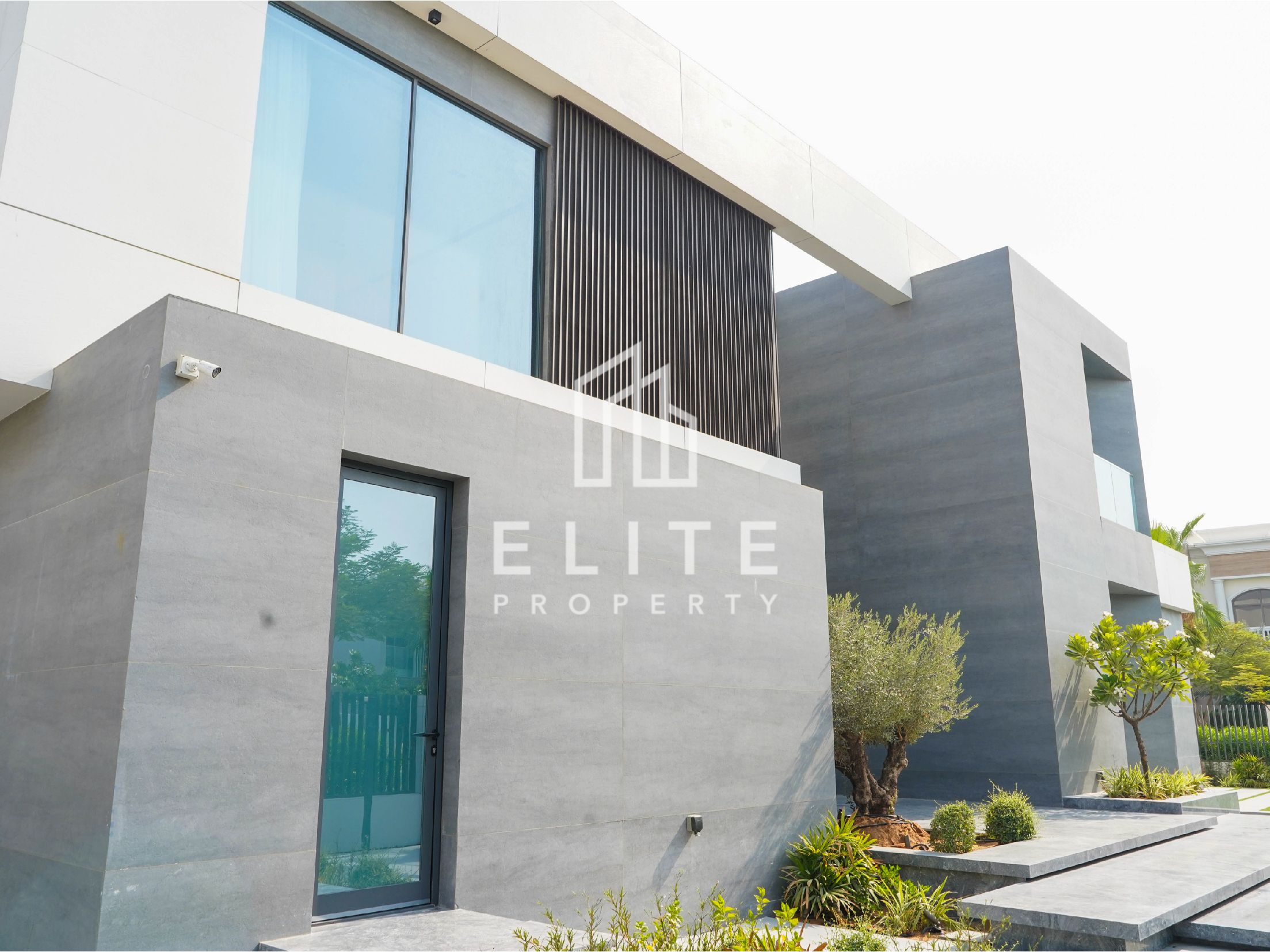 Luxury Villa | Basement Parking | Private Pool | Finish | Spacious Layout | Prime Location