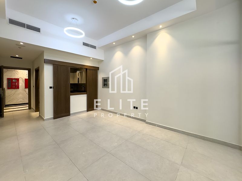 Ground Floor | Biggest 1-Bedroom | Large Terrace