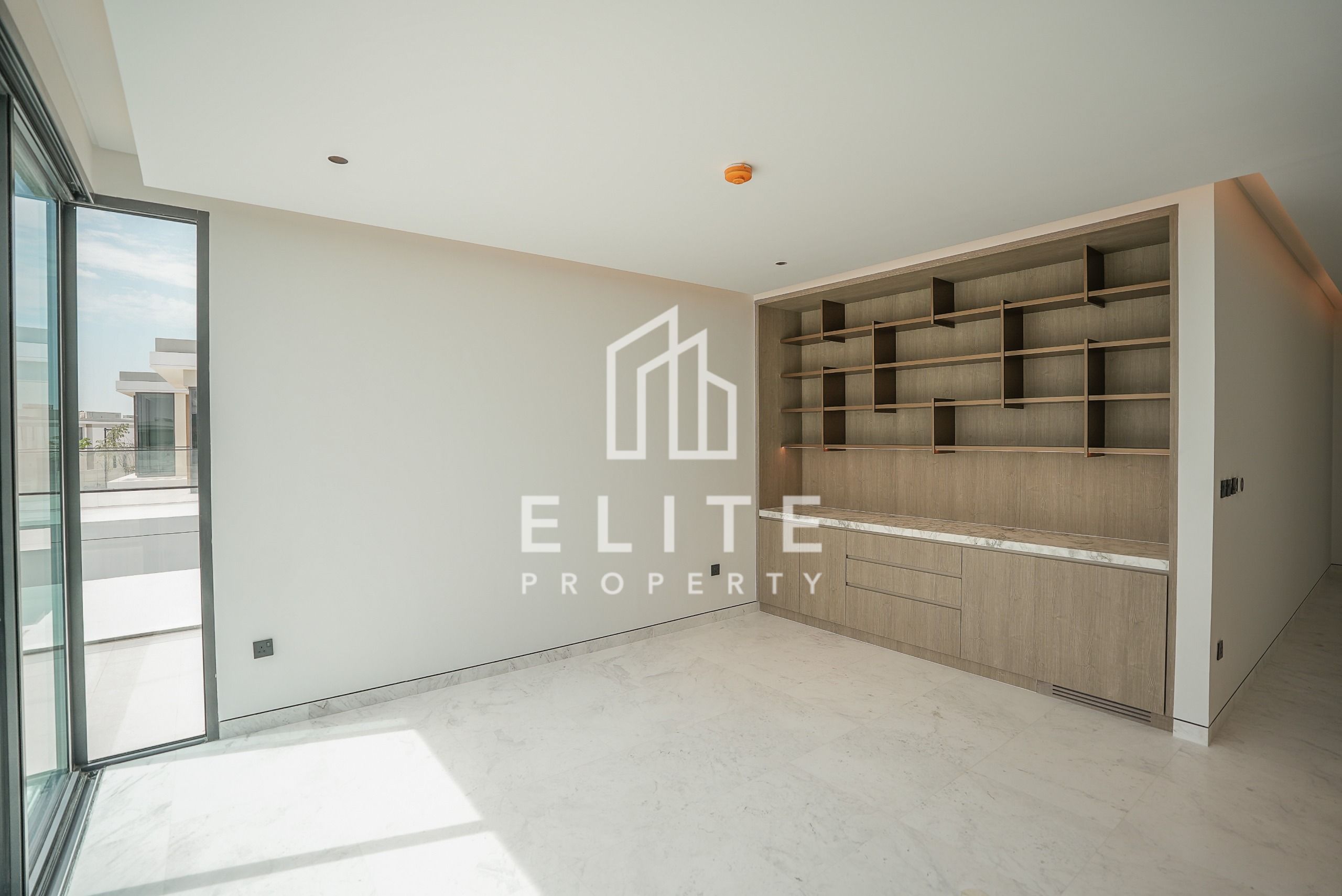 Lagoon View | Fully Upgraded | 9,262 sqft plot