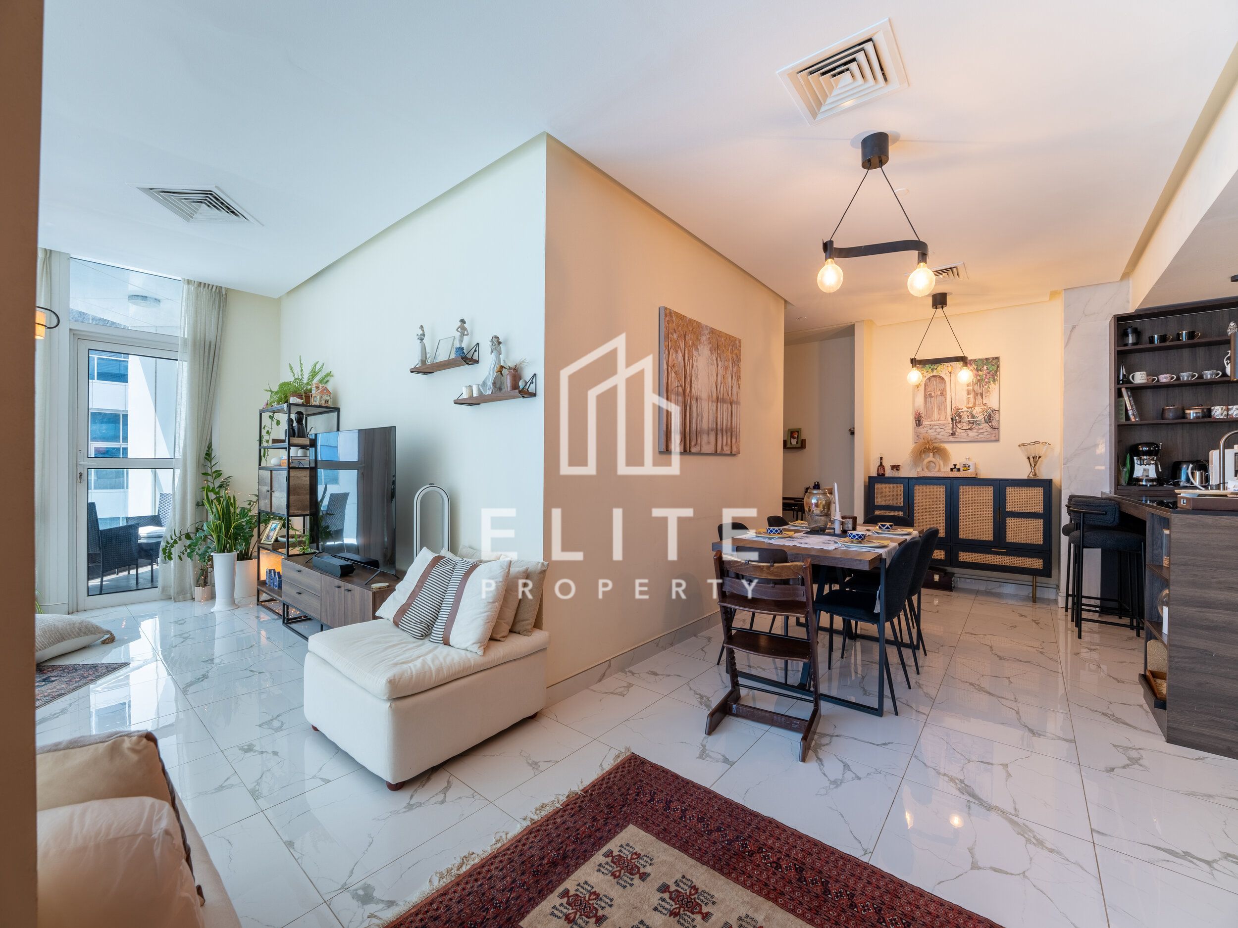 Vacant on Transfer | Fully Upgraded | Mid Floor