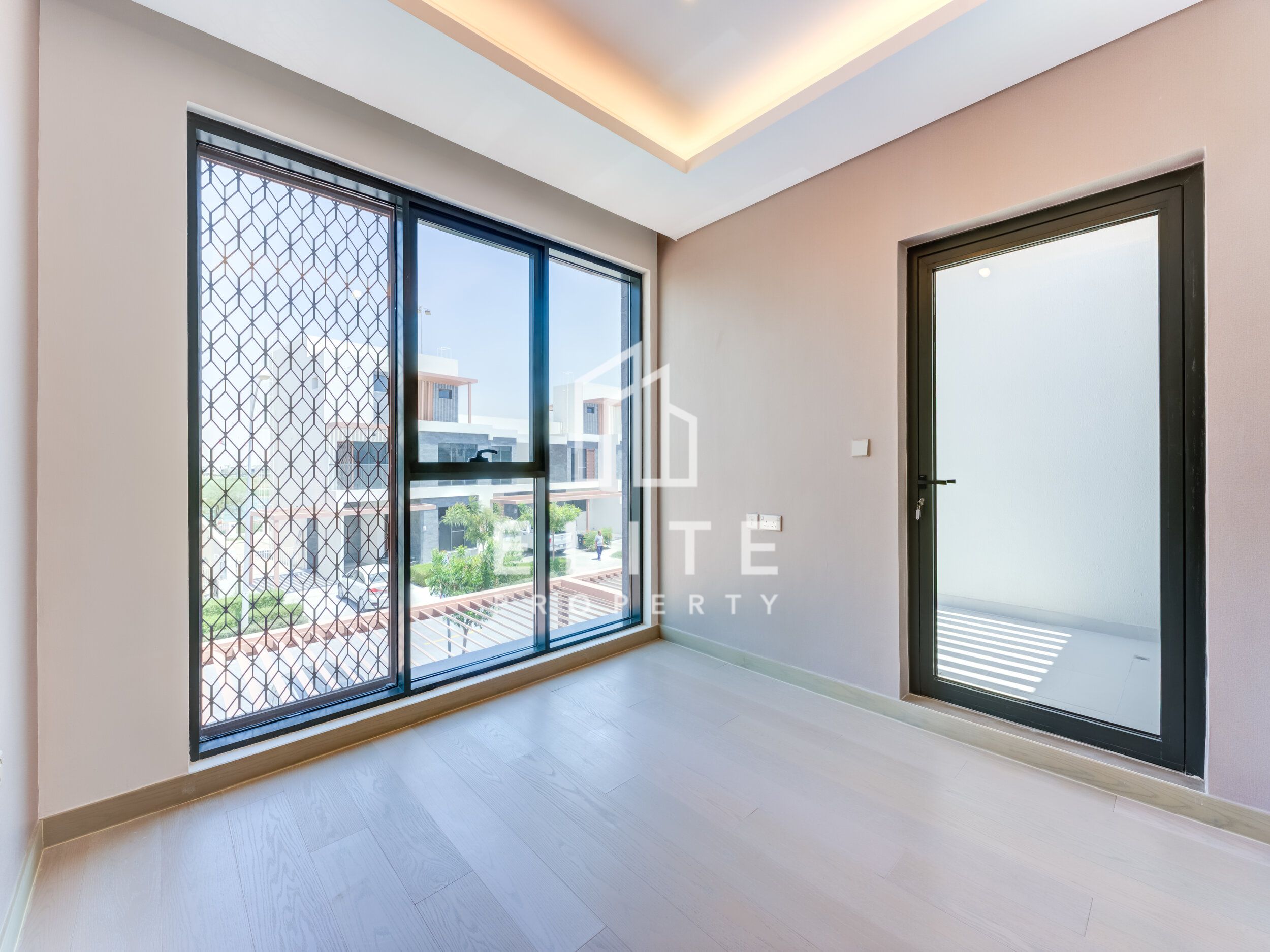Brand New | 5 bed | rooftop terrace