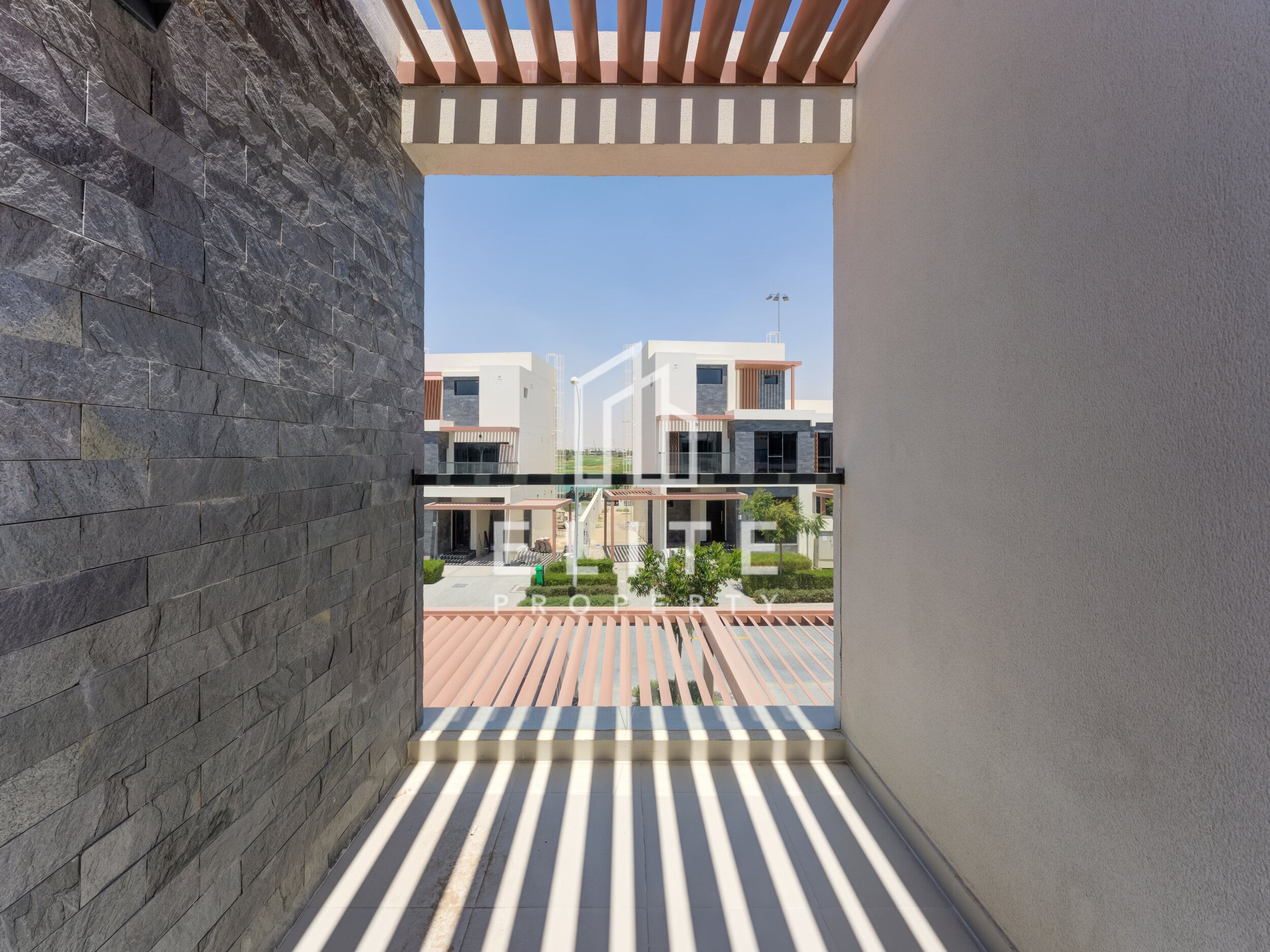 Brand New | 5 bed | rooftop terrace