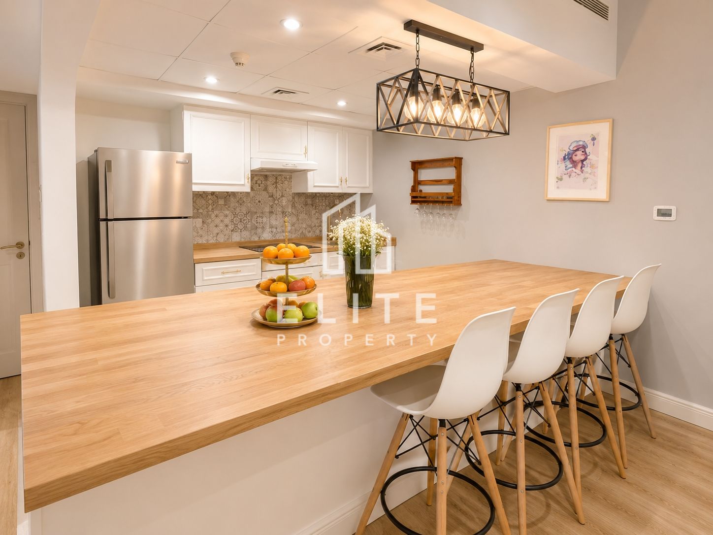 Fully Furnished | Internal Street | Upgraded