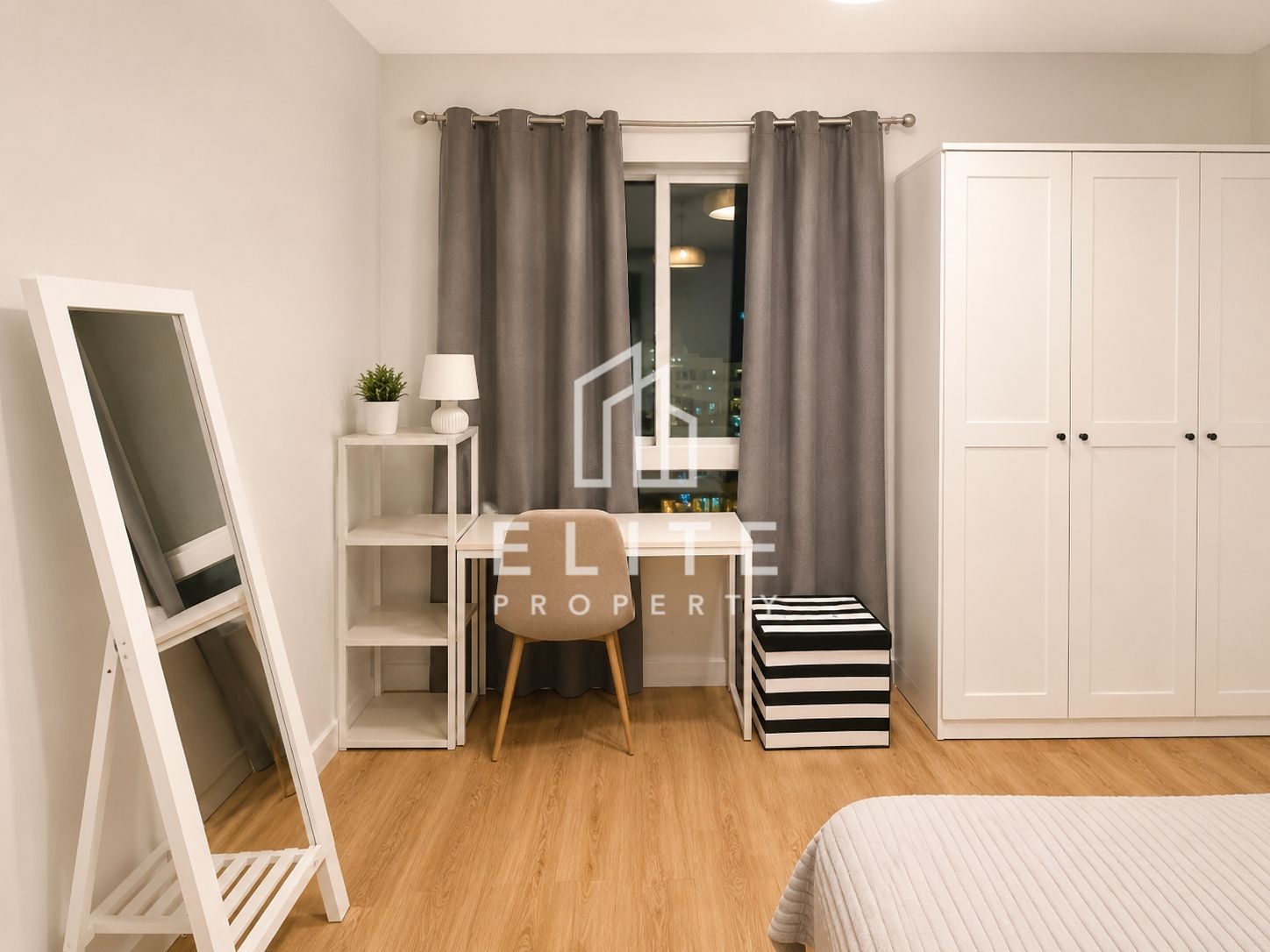 Fully Furnished | Internal Street | Upgraded