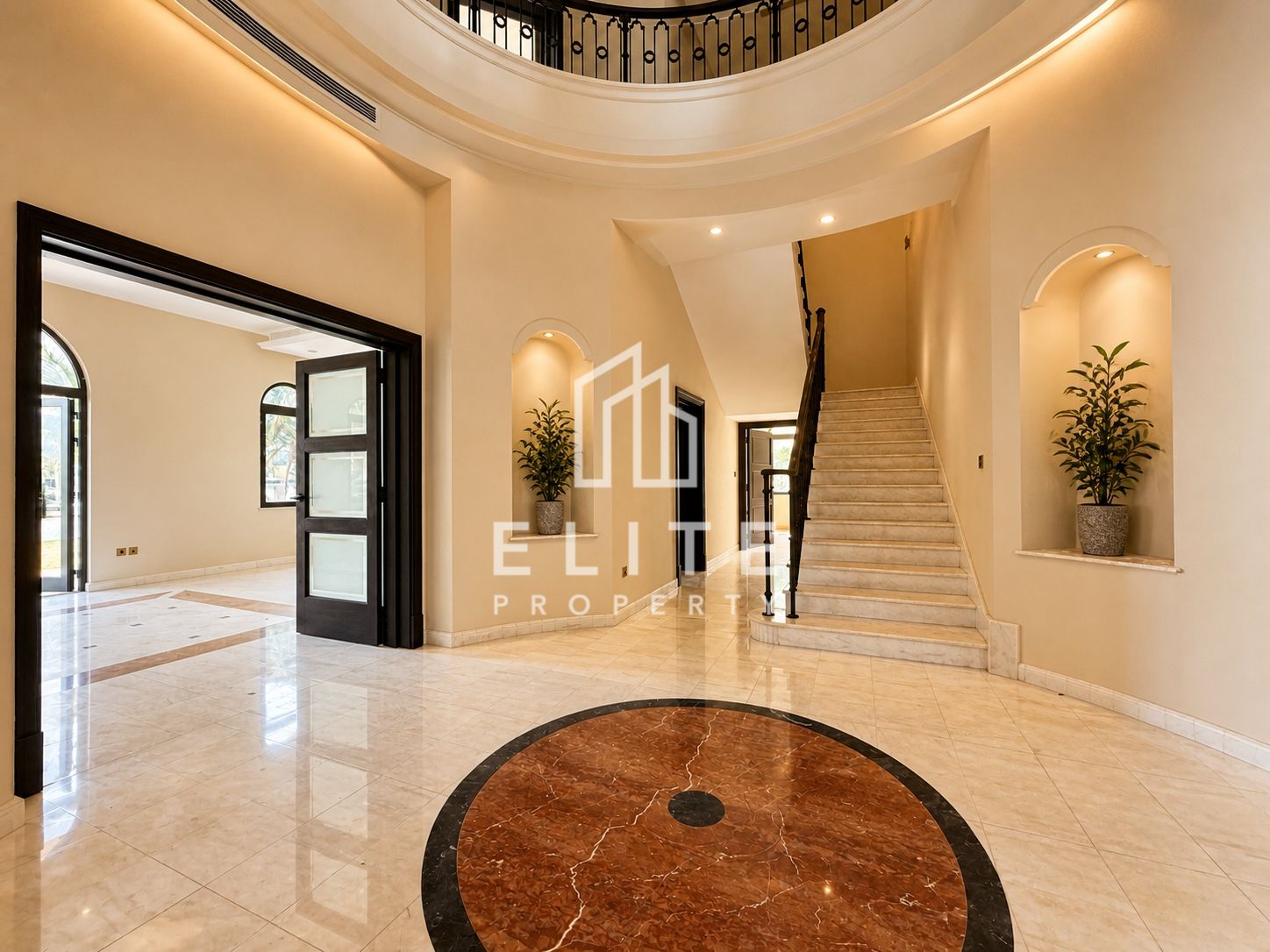 6BR Beachfront Villa | Private Pool And Garden