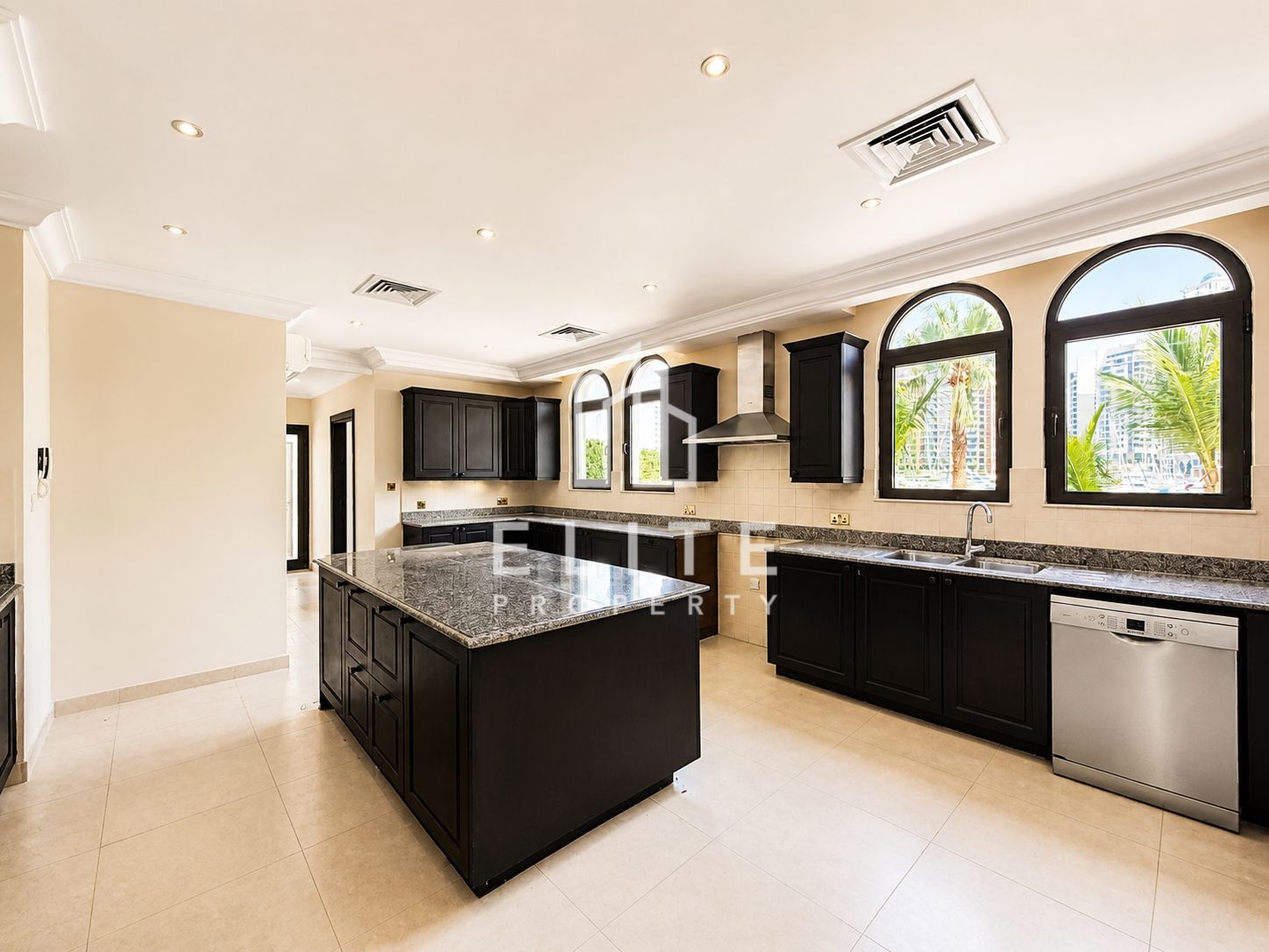 6BR Beachfront Villa | Private Pool And Garden