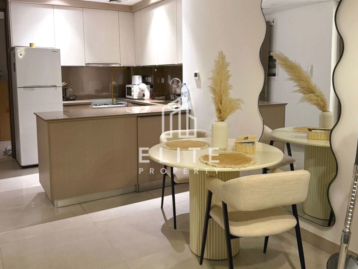 Vacant | Fully furnished | Multiple cheques
