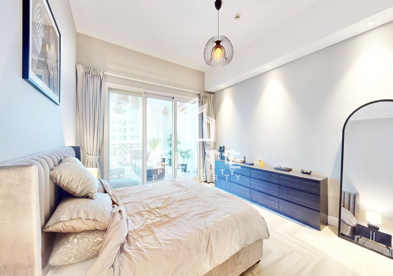FULLY UPGRADED | HIGH FLOOR | SEA VIEW