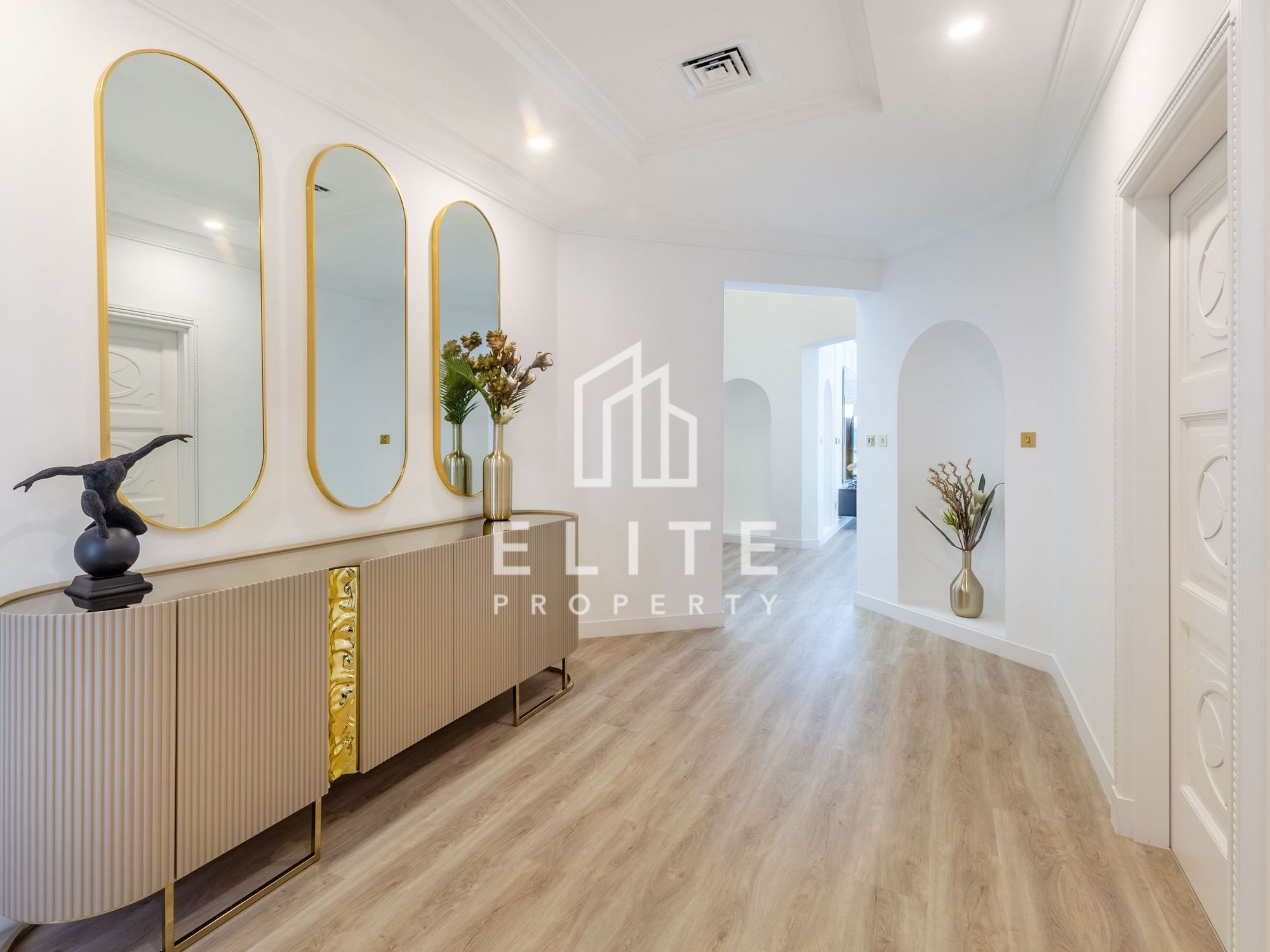 Upgraded & Fully Furnished 5BR Central Rotunda