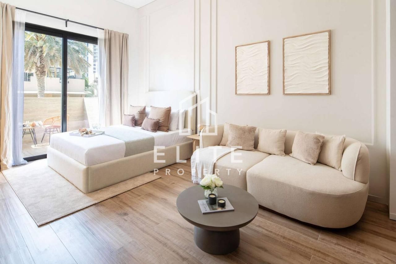 Vacant Now | Fully Furnished | Stylish Studio