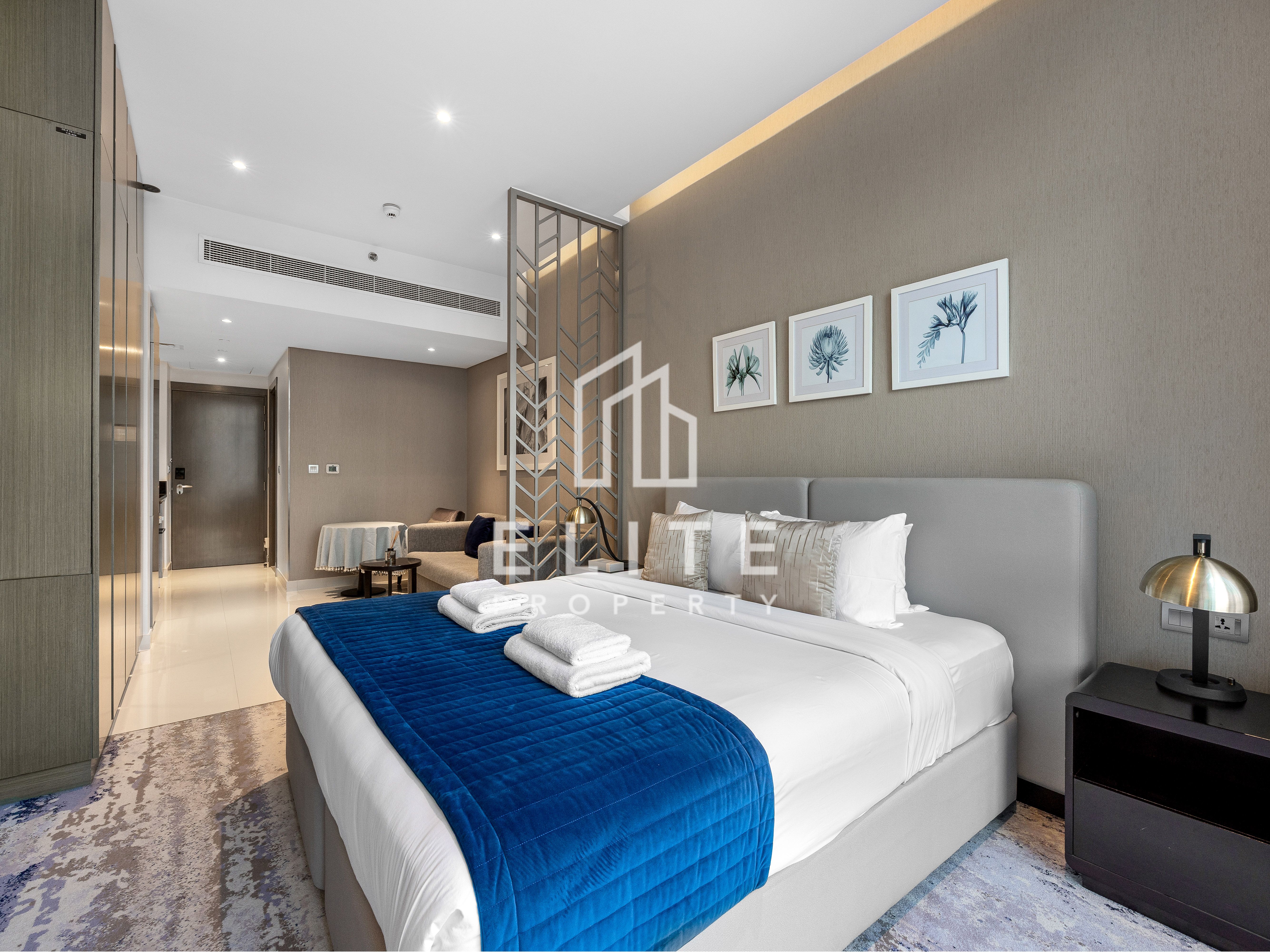 Maison Prive Canal View  Studio