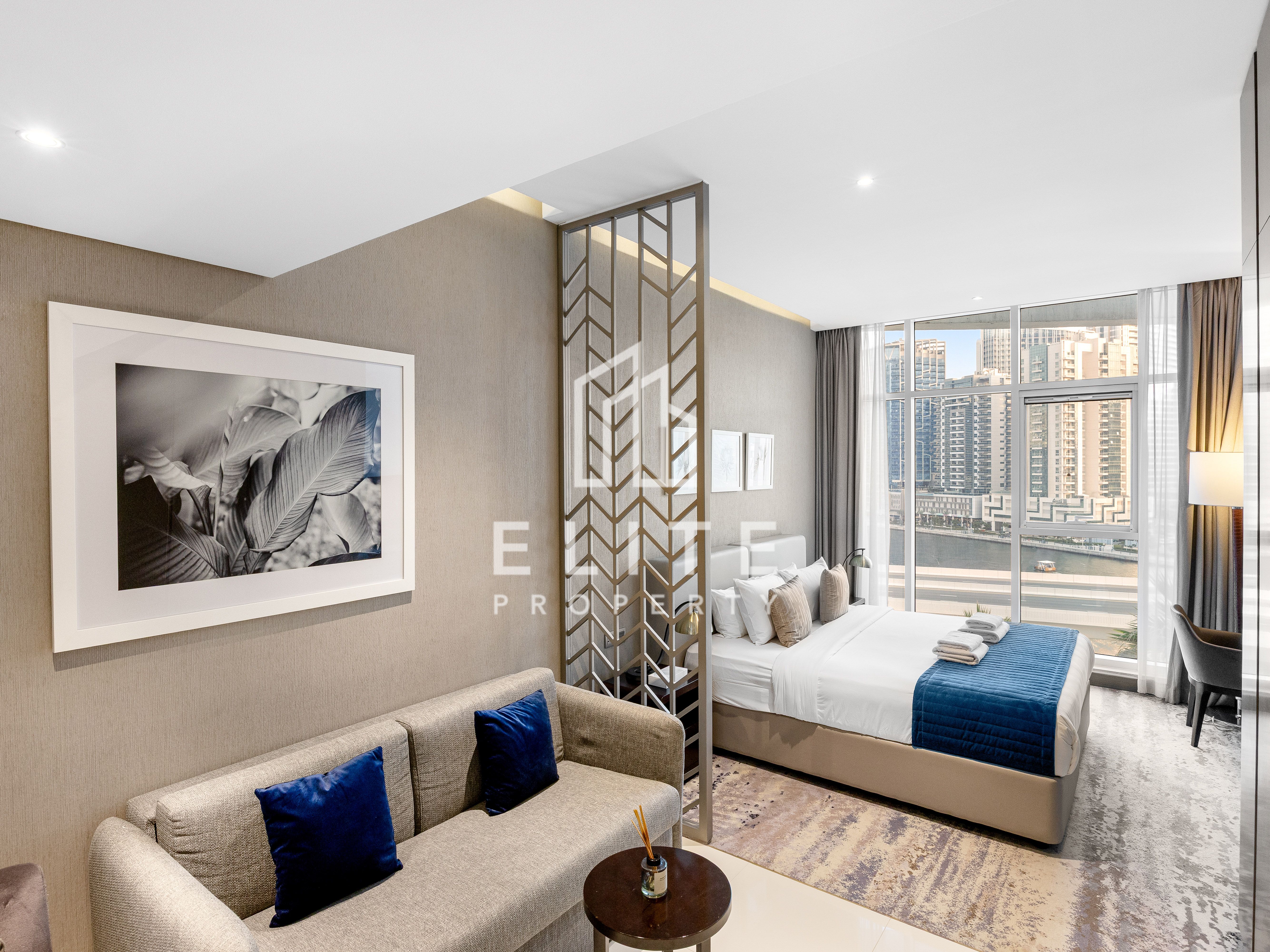 Maison Prive Canal View  Studio
