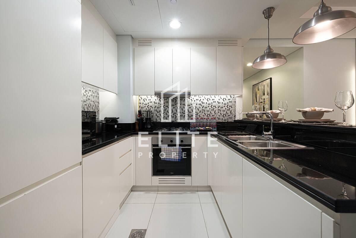 Well Maintained | Upgraded | Vacant on Transfer