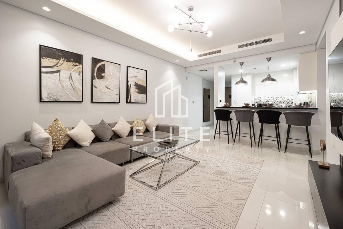 Well Maintained | Upgraded | Vacant on Transfer