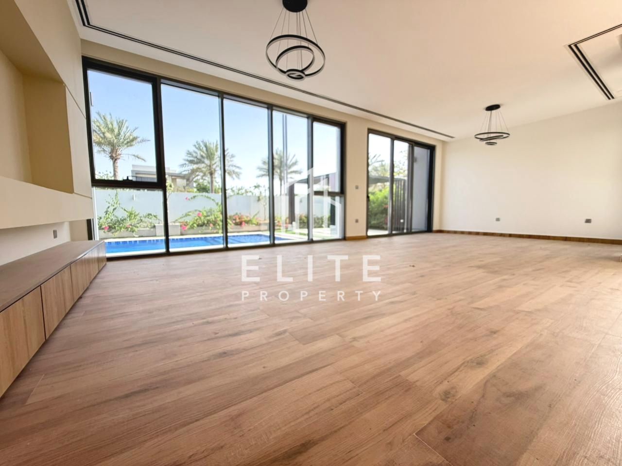 Private Pool | Upgraded | Corner Unit