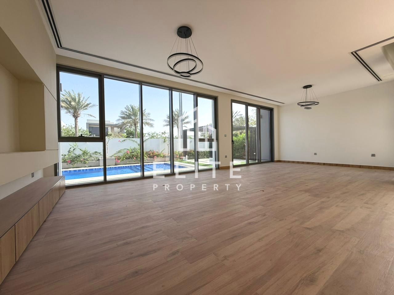 Private Pool | Upgraded | Corner Unit