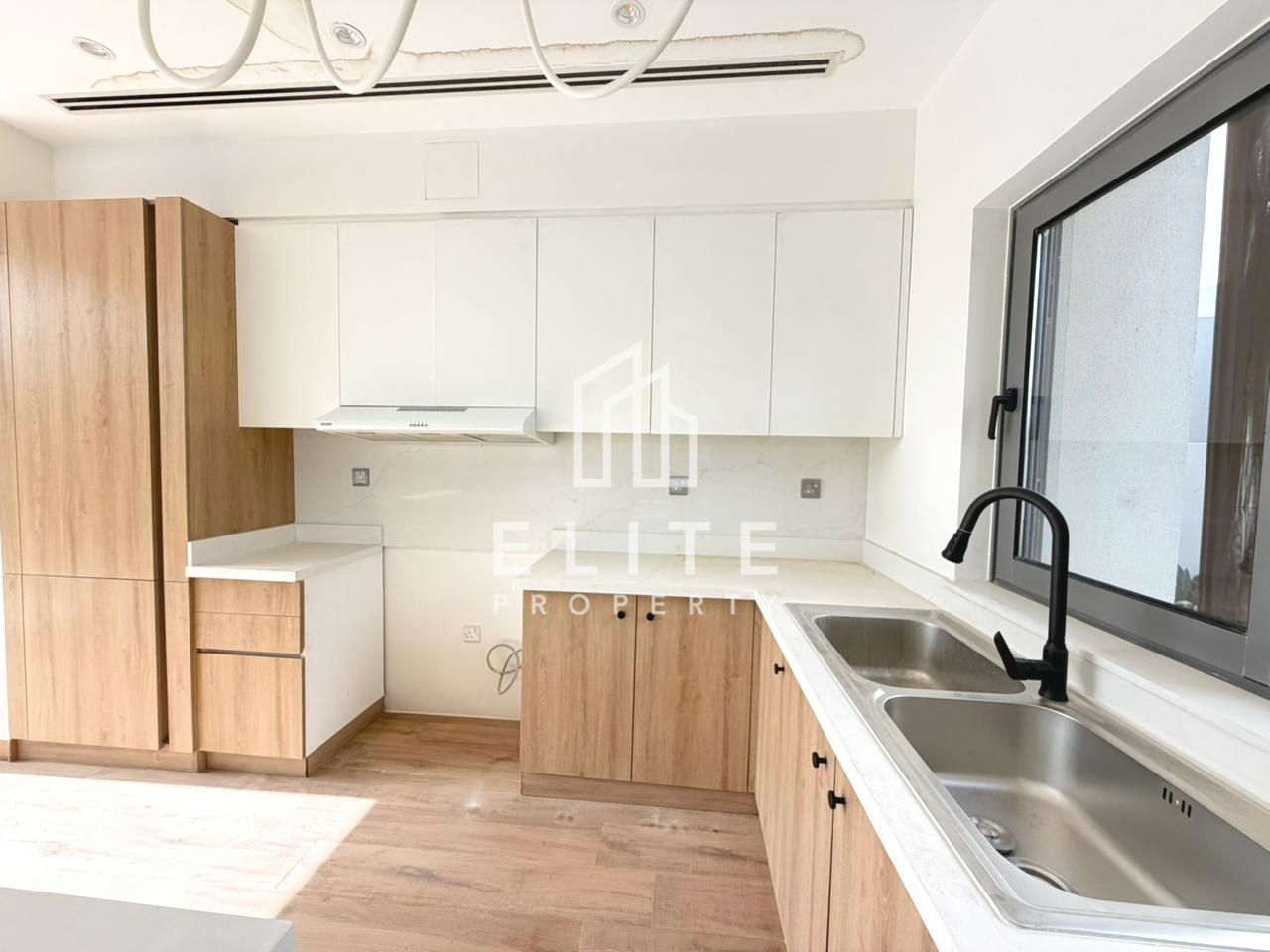 Private Pool | Upgraded | Corner Unit