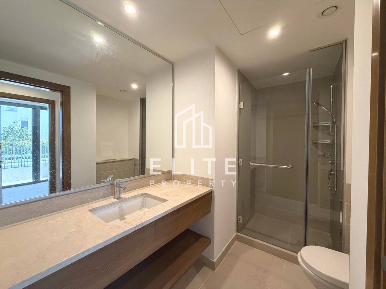 Private Pool | Upgraded | Corner Unit