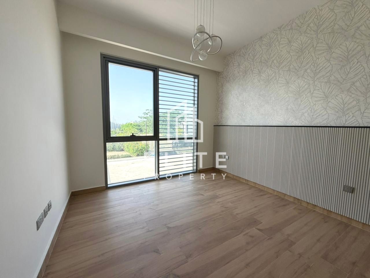 Private Pool | Upgraded | Corner Unit