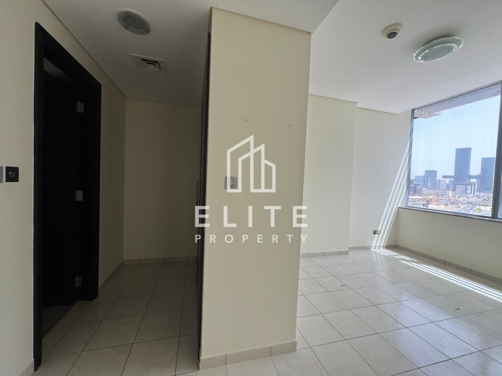 CENTRAL LOCATION, READY TO MOVEIN, SPACIOUS LAYOUT