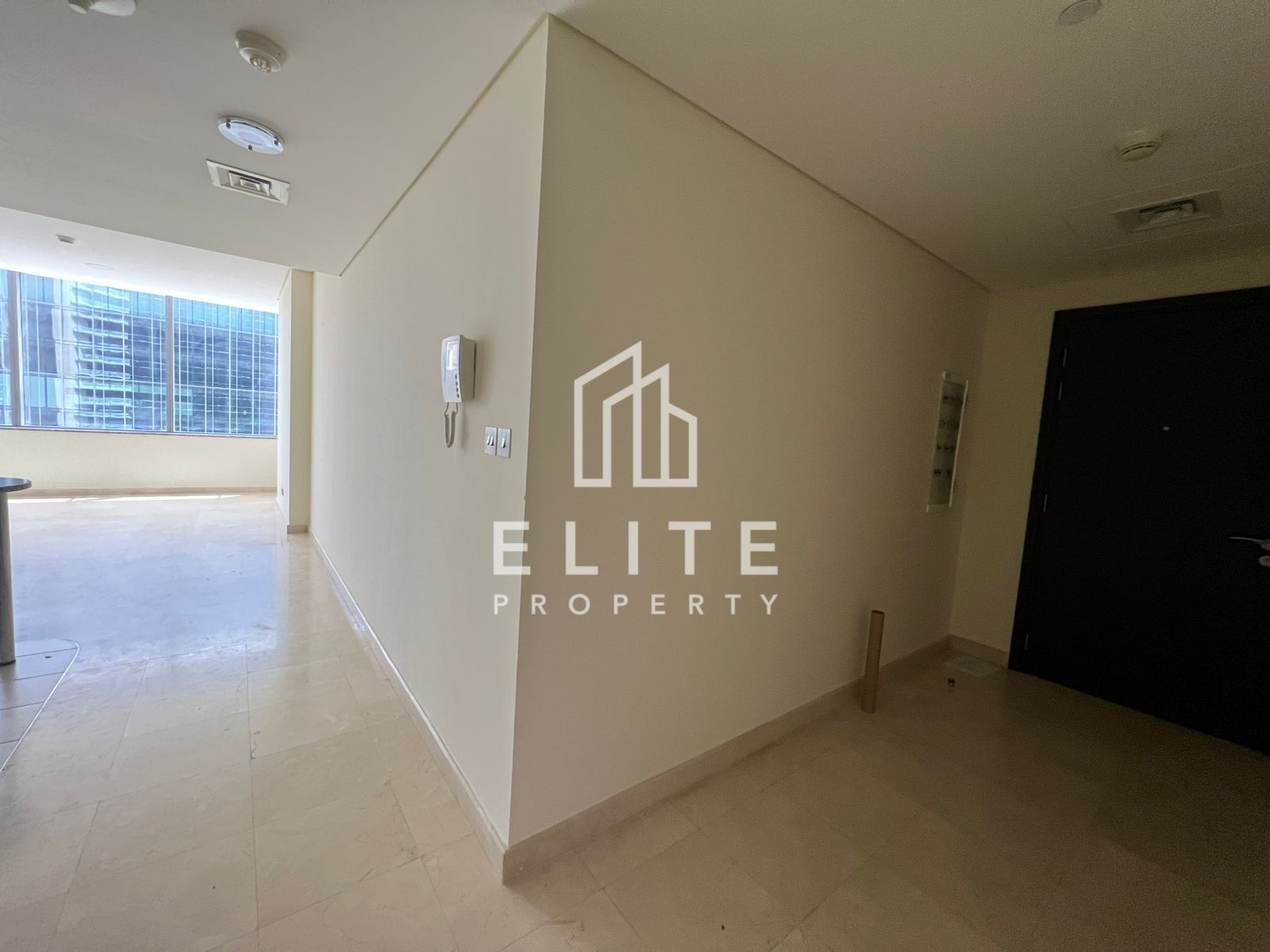 CENTRAL LOCATION, READY TO MOVEIN, SPACIOUS LAYOUT