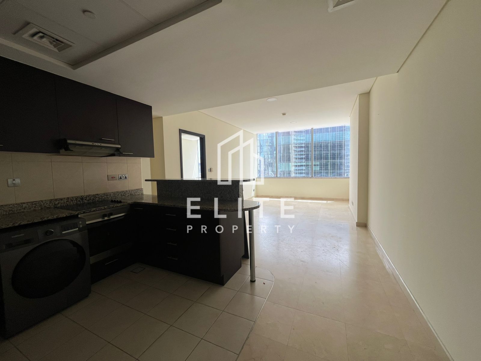CENTRAL LOCATION, READY TO MOVEIN, SPACIOUS LAYOUT