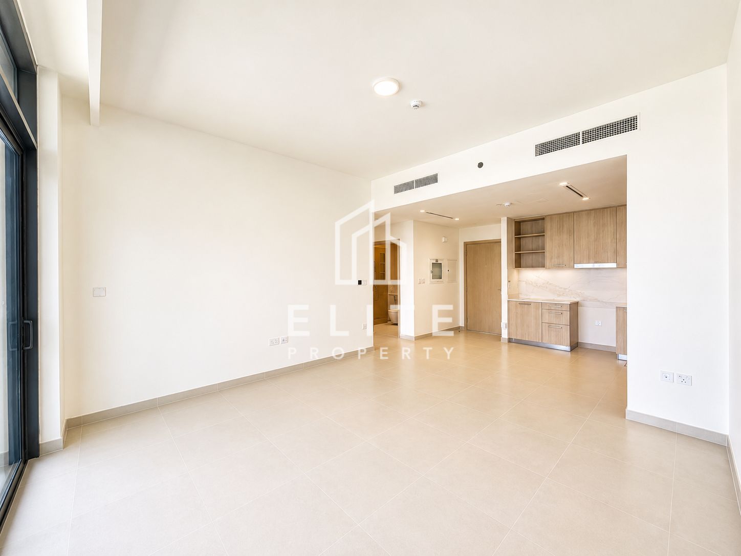 First Tenant | Bright Layout | Golf Course View
