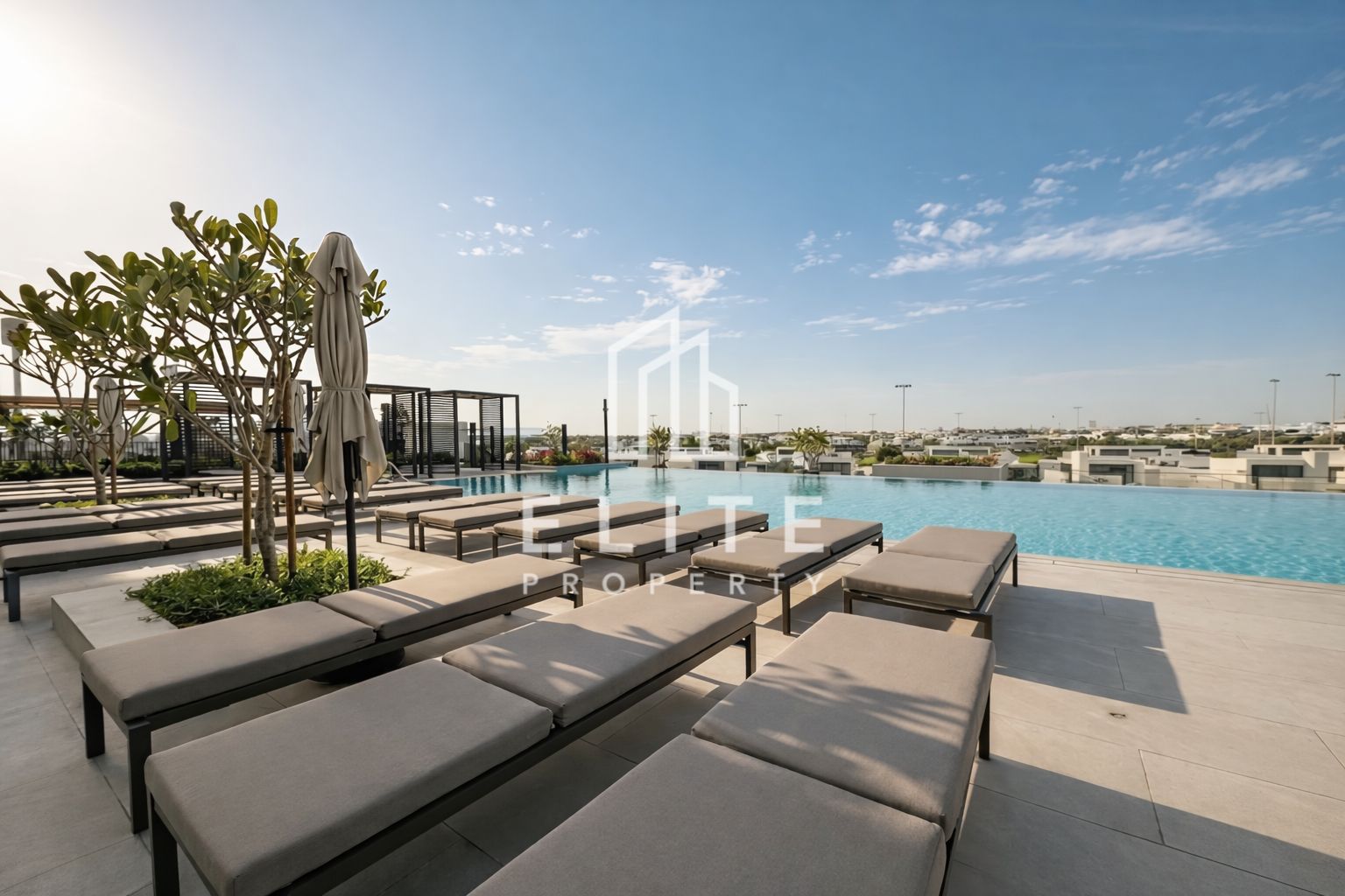 First Tenant | Bright Layout | Golf Course View