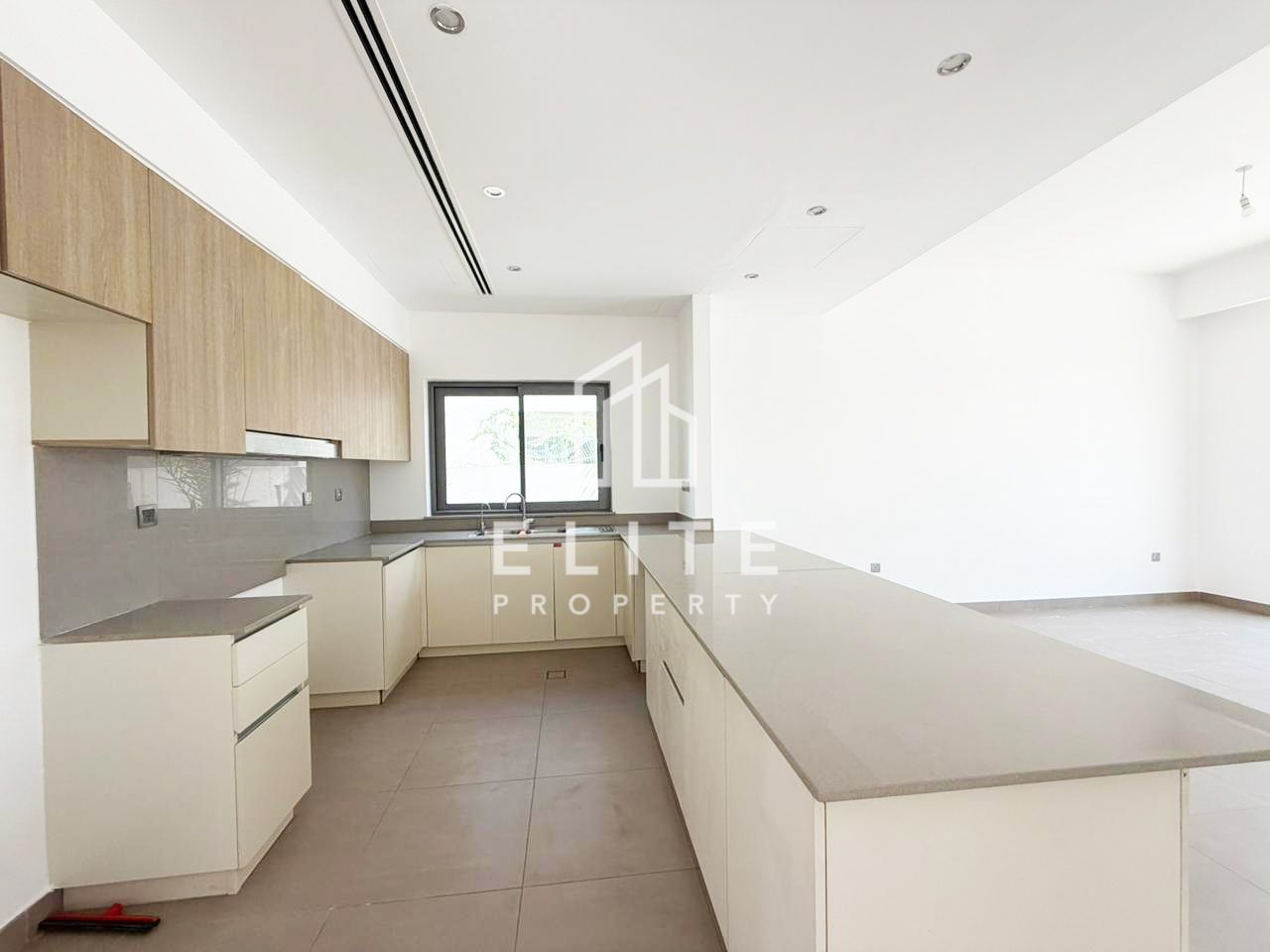 Big Garden | Single Row | Close to Amenities