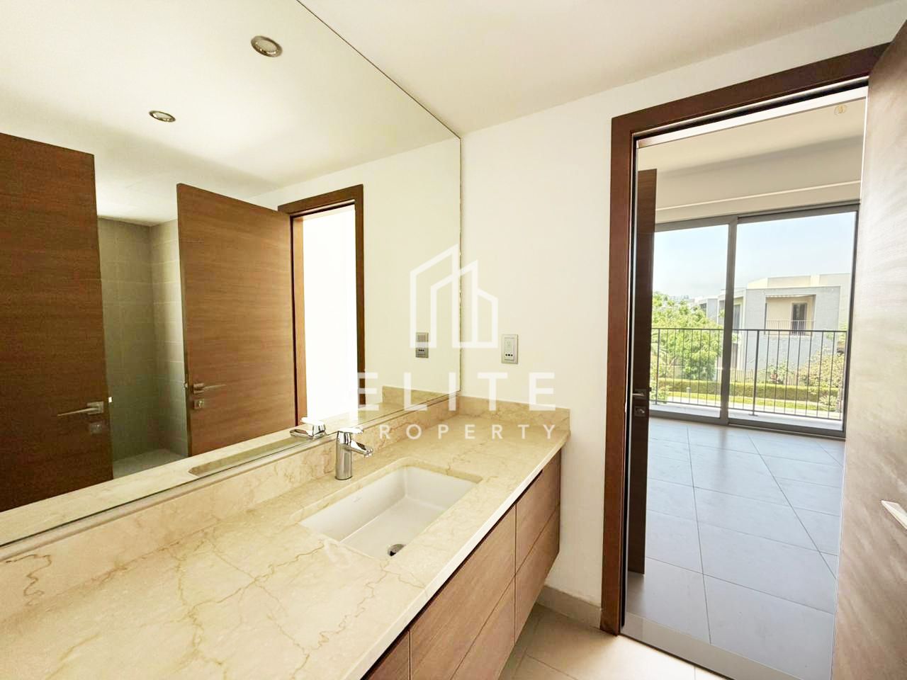 Big Garden | Single Row | Close to Amenities