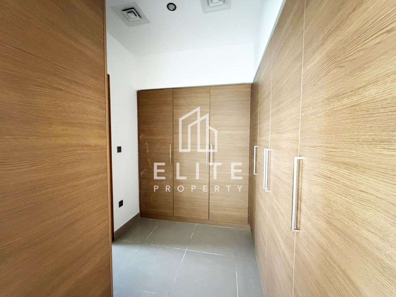 Big Garden | Single Row | Close to Amenities
