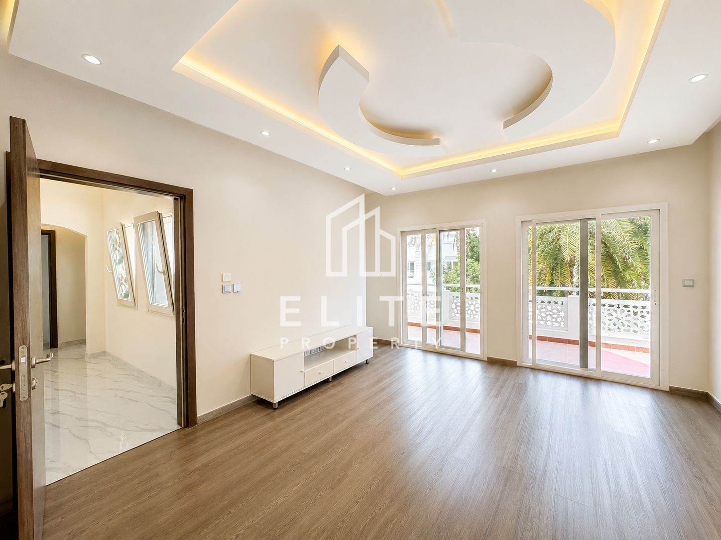Large 4BR Villa | Beautiful Garden | Keys in Hand