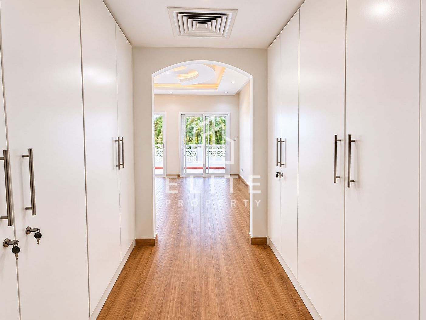 Large 4BR Villa | Beautiful Garden | Keys in Hand
