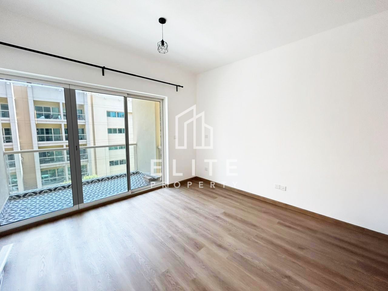 Newly Renovated | Vacant | High ROI