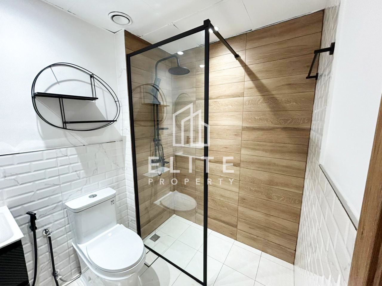 Newly Renovated | Vacant | High ROI