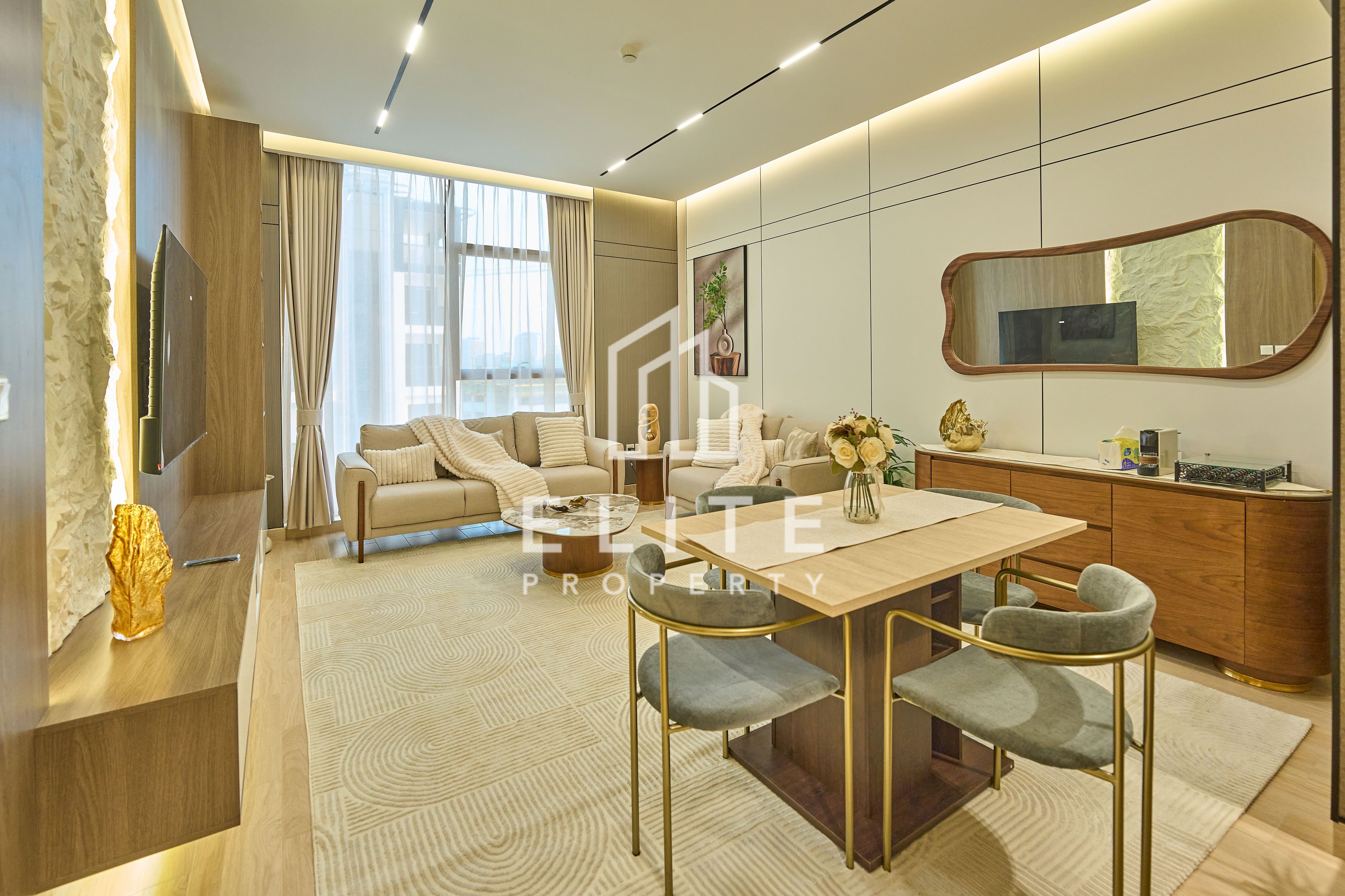 Multiple Cheques | Fully Furnished | Big Layout