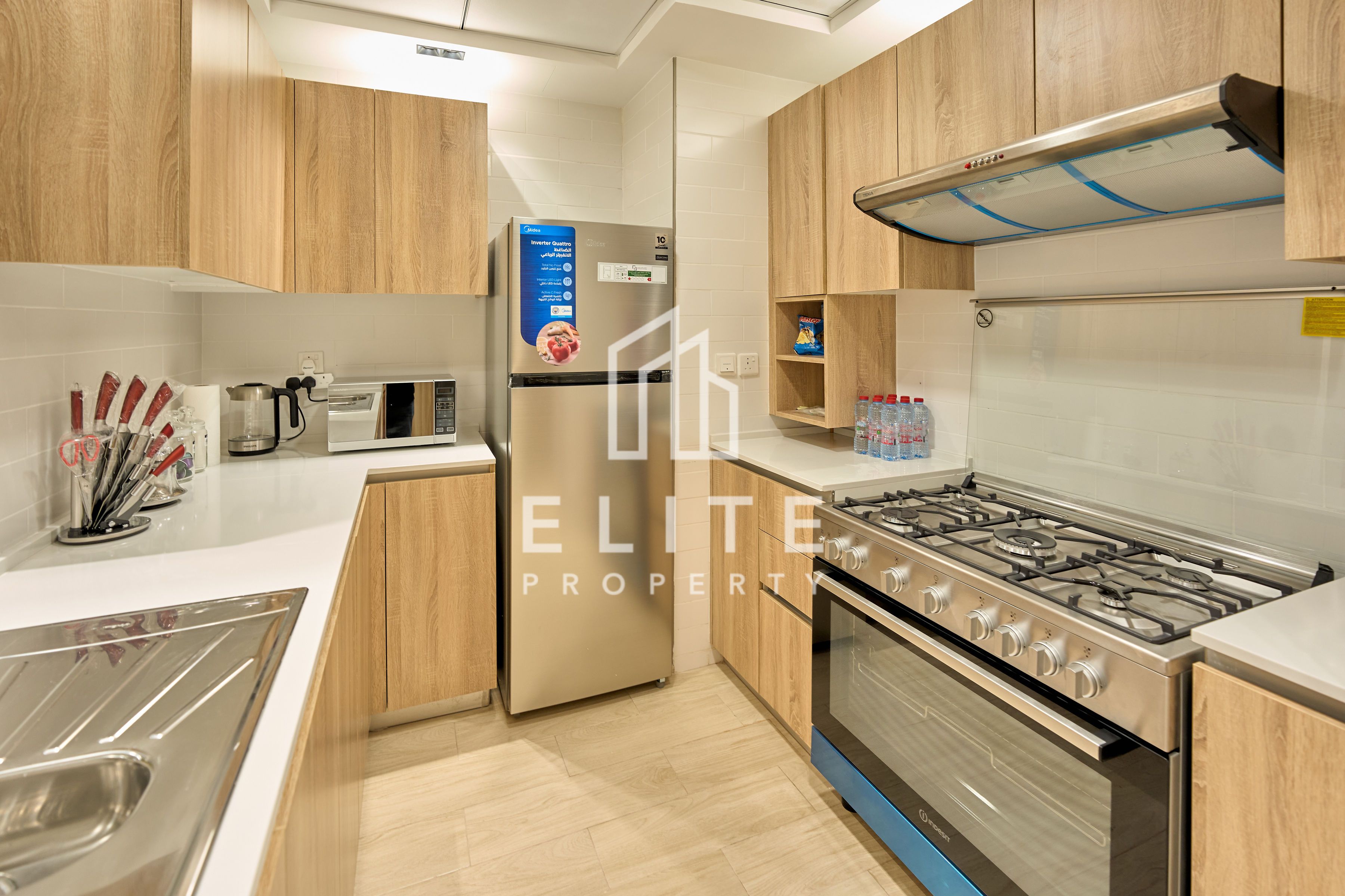 Multiple Cheques | Fully Furnished | Big Layout