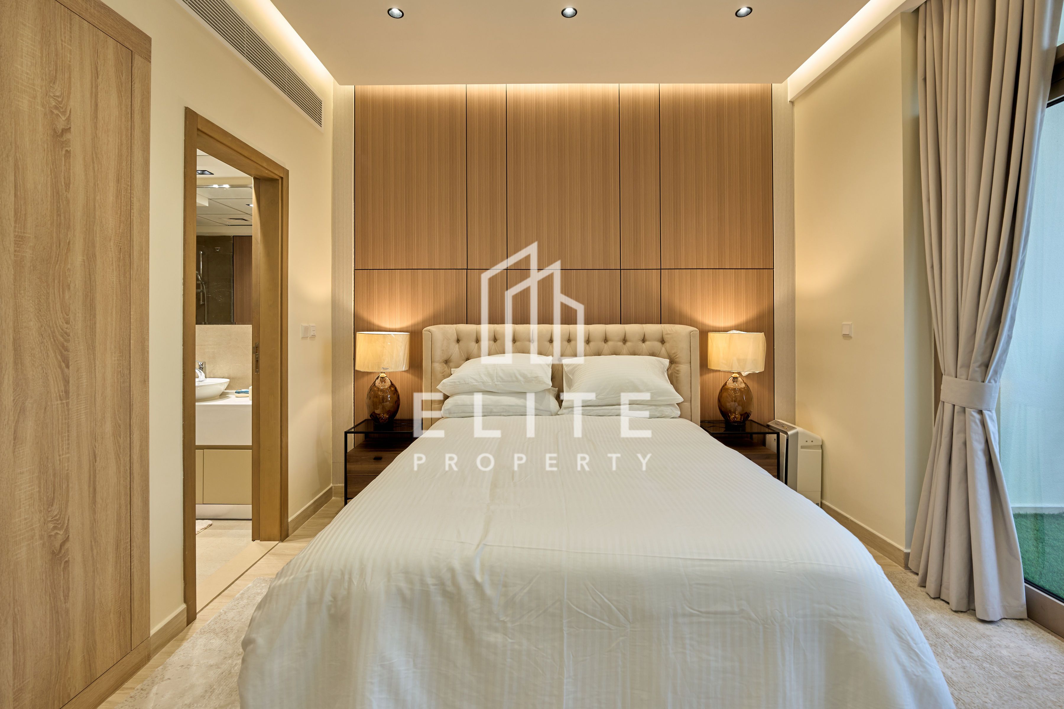 Multiple Cheques | Fully Furnished | Big Layout