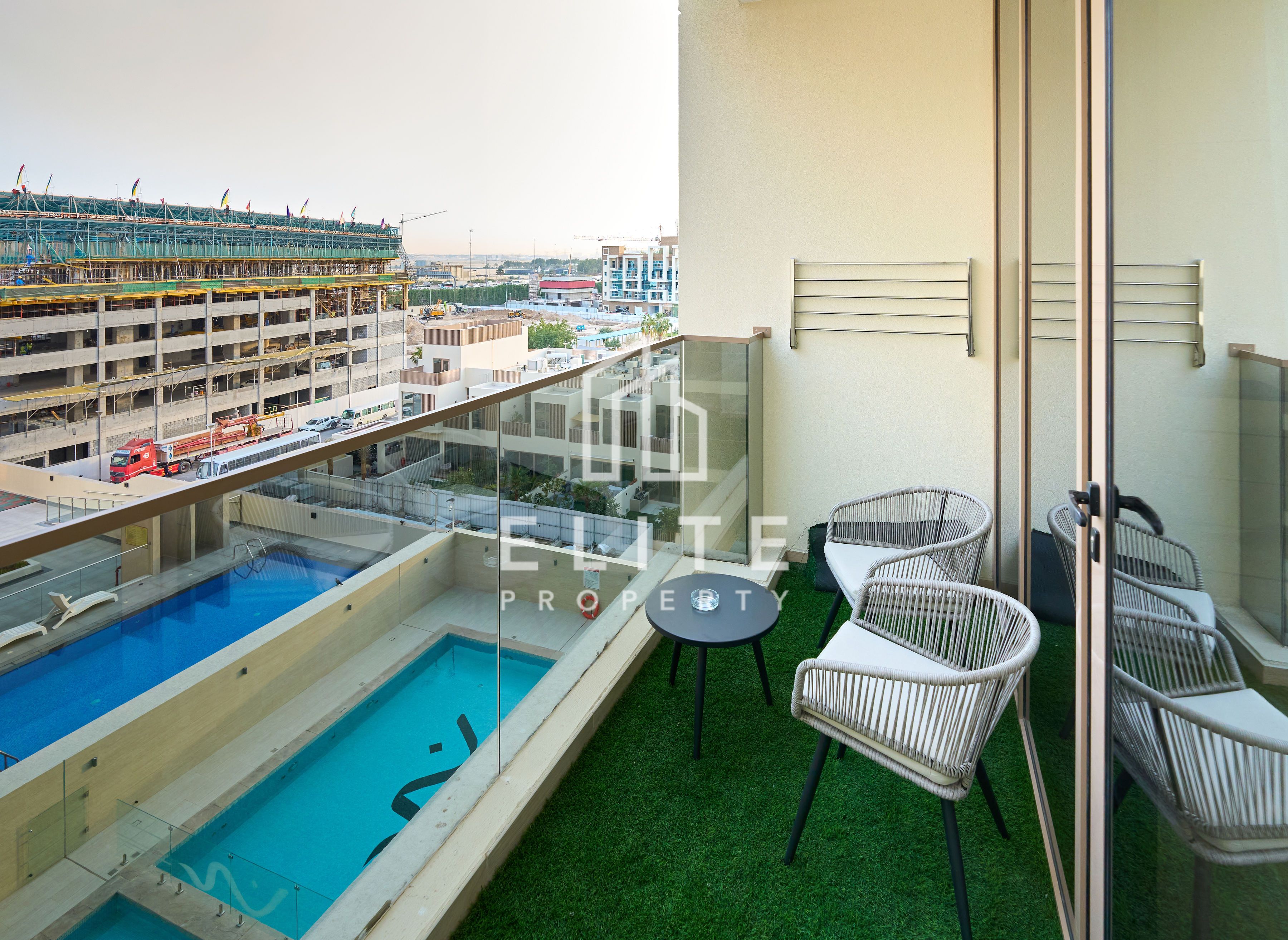 Multiple Cheques | Fully Furnished | Big Layout