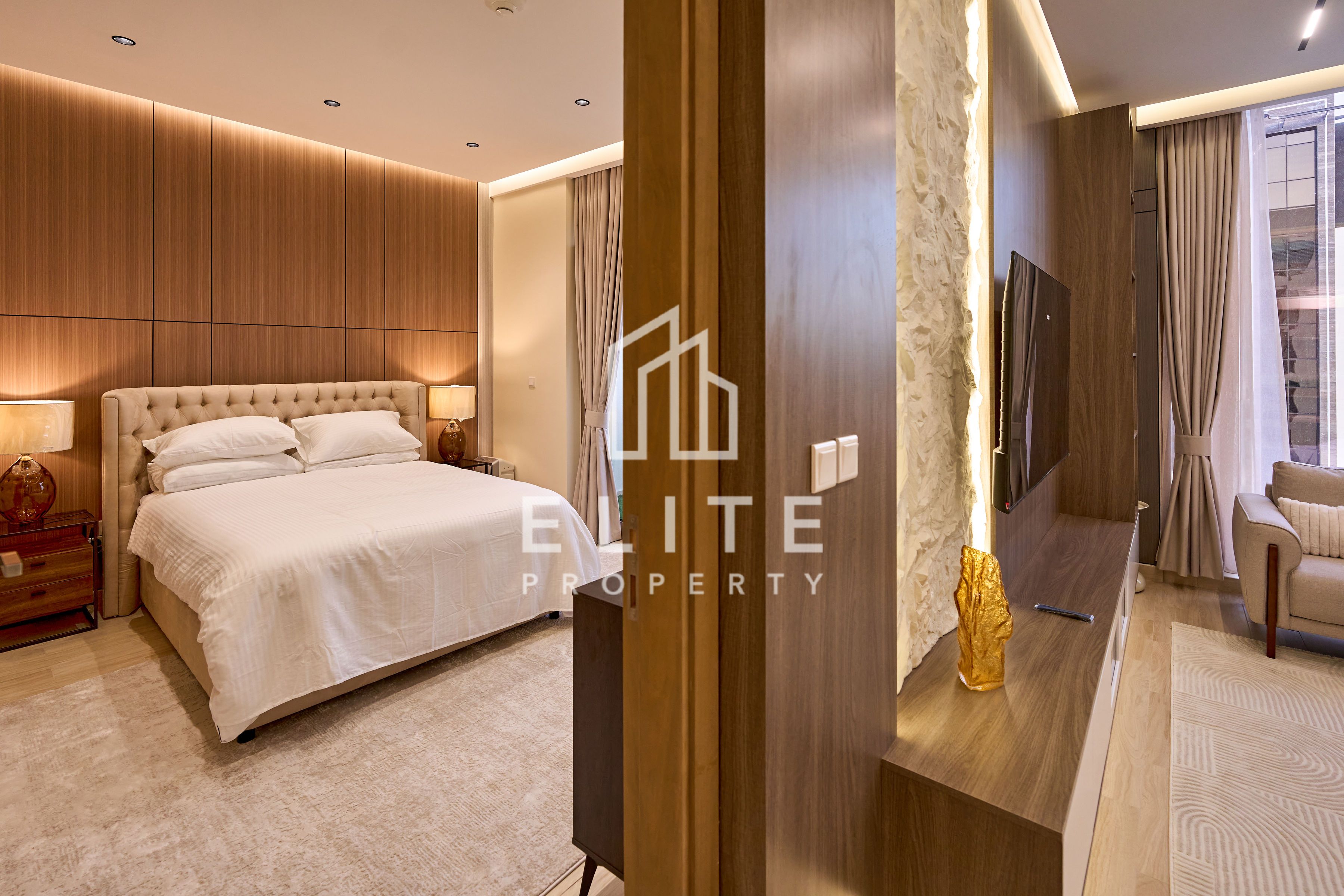 Multiple Cheques | Fully Furnished | Big Layout