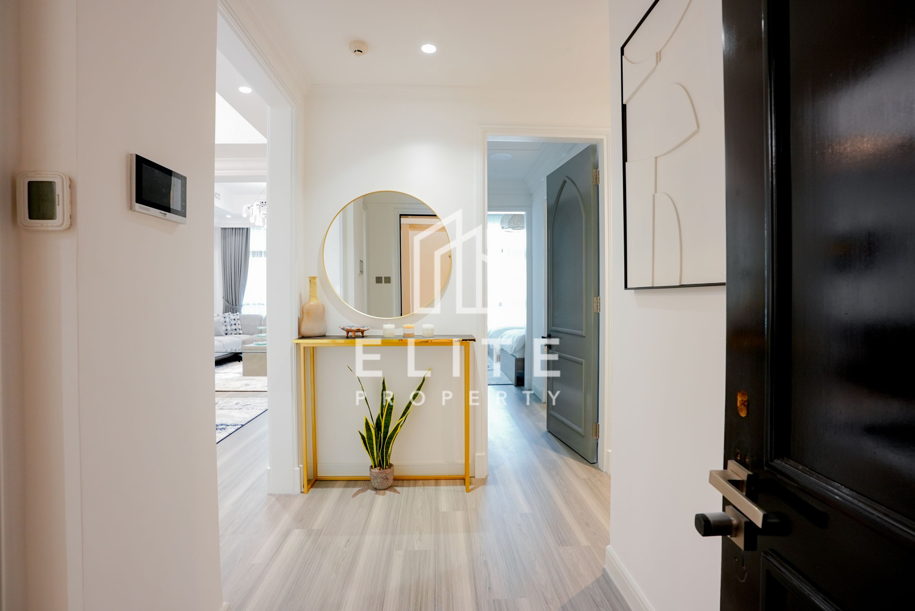 Full Burj and Fountain View | Upgraded | Jacuzzi
